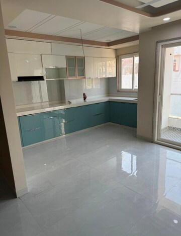 Kitchen in 3 BHK Apartment at Mansarovar Extension – for Rent