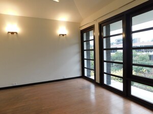 Room in 3 BHK Apartment at M3M Crown, Sector 111 – for Sale