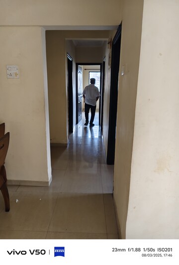 Room in 2 BHK Apartment at Lalani Residency, Kavesar – for Rent
