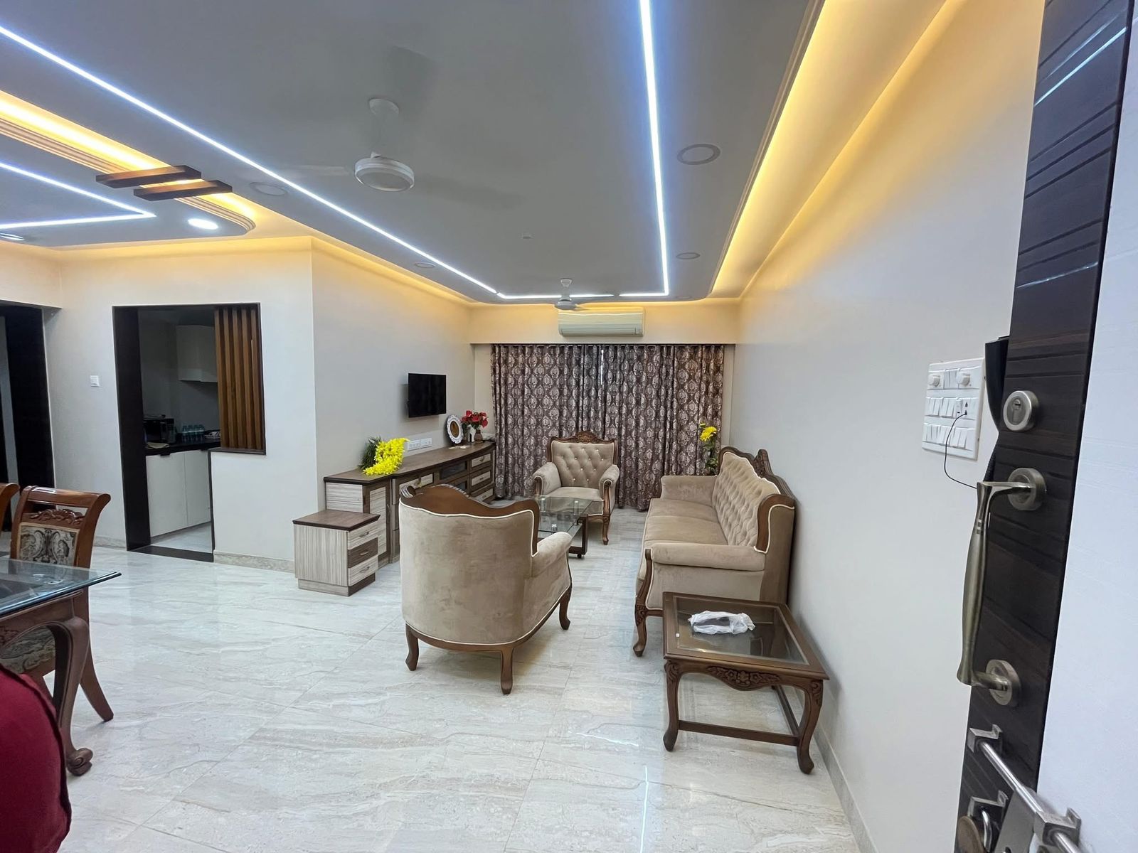 2 BHK + Pooja Room Apartment For Rent in Lodha Aura