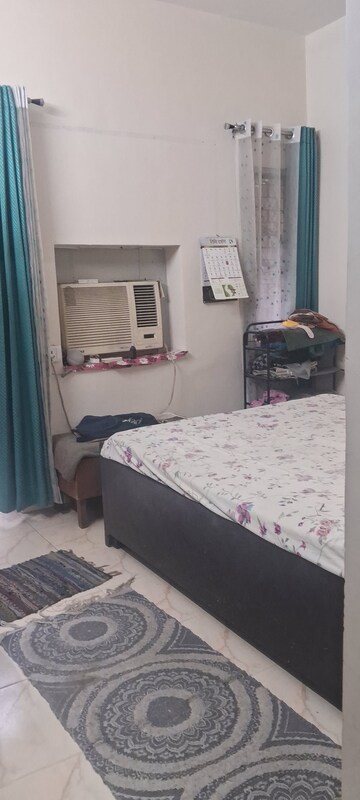 2 BHK Apartment For Rent in Sarita Vihar