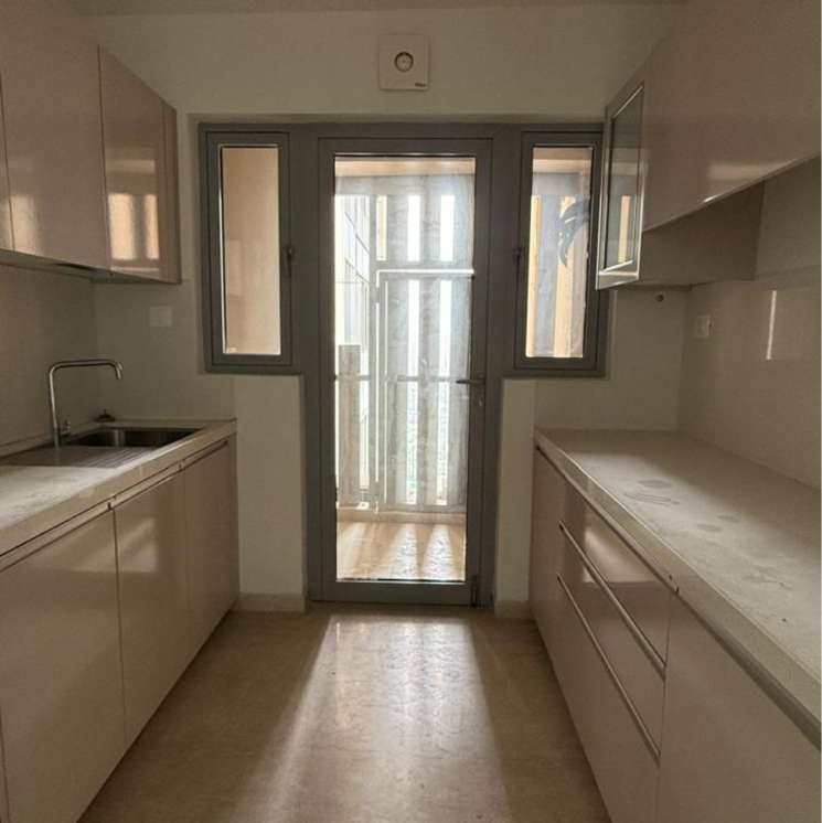 Room, piramal-mahalaxmi 2 Bedroom 740 Sq.Ft. Apartment In Arthur rd Mumbai 9028391