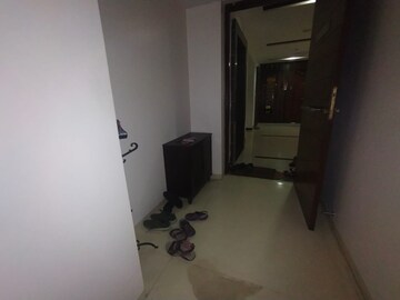 Room in 3 BHK Apartment at Lodha Eternis, Andheri East – for Rent