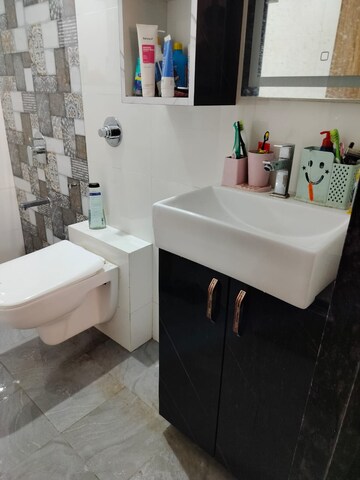 Team Area in 1 BHK Apartment at Swaroop Residency, Ghatkopar East – for Sale