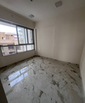 Bedroom in 2 BHK Apartment at Dotom Isle, Malad West – for Rent