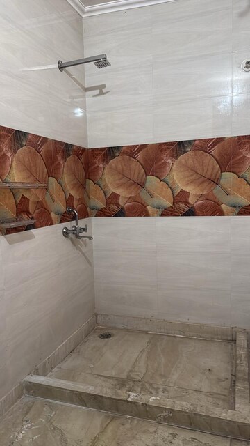 Bathroom in 3 BHK Builder Floor at Palam Vihar Residents Association, Palam Vihar – for Rent