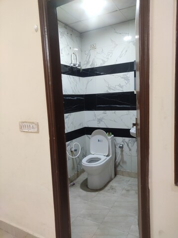  3 BHK Independent House at Sector 45 – for Rent