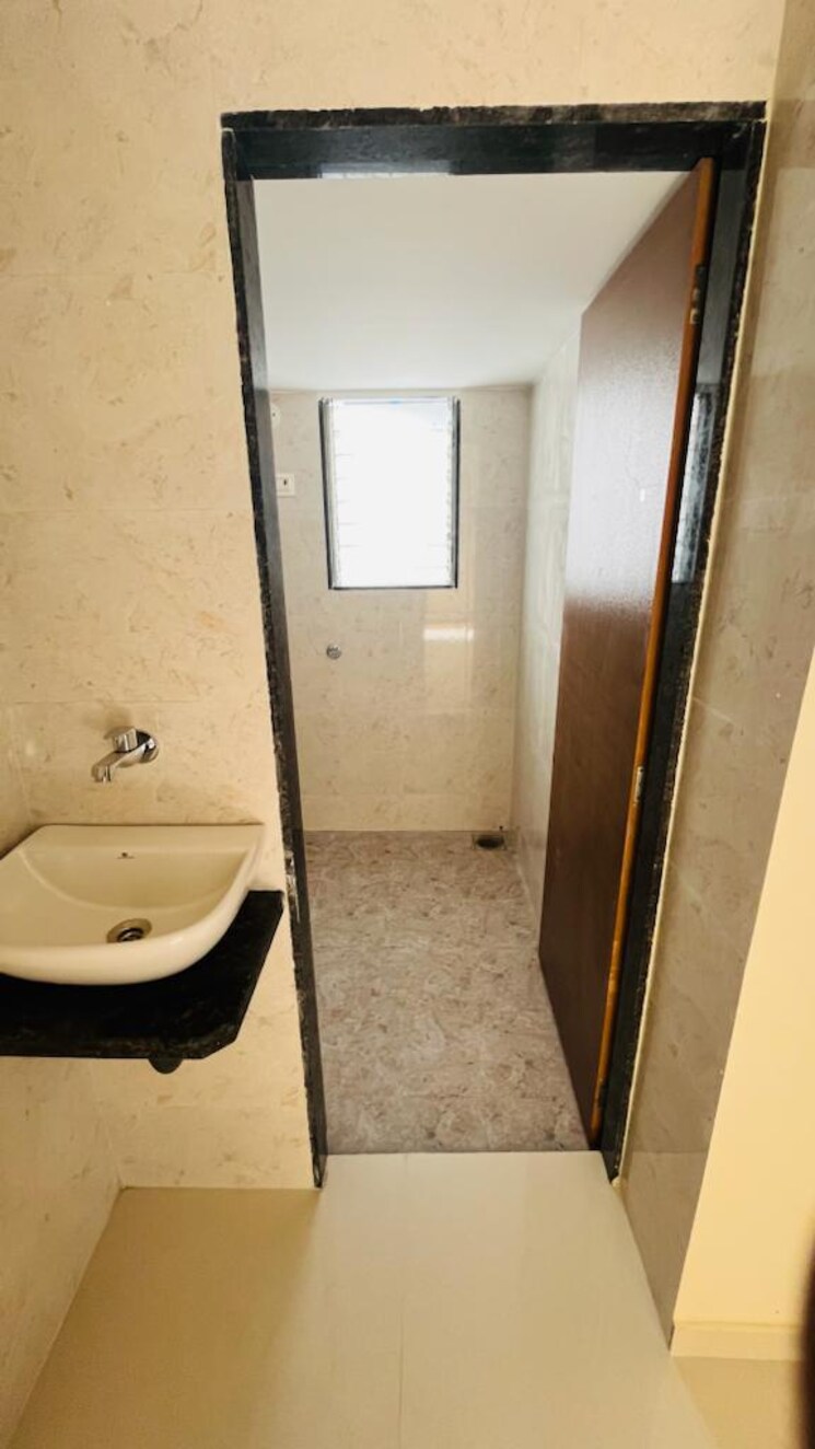 Bathroom, happy-home-sarvodaya-nagar 1 Bedroom 476 Sq.Ft. Apartment In Ambernath West Thane 9028440