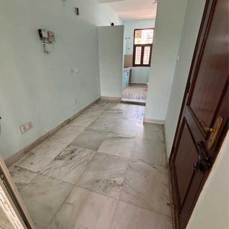 Room, ansal-plaza-sector-23 2 Bedroom 360 Sq.Ft. Builder Floor In Carterpuri Village Gurgaon 9028442