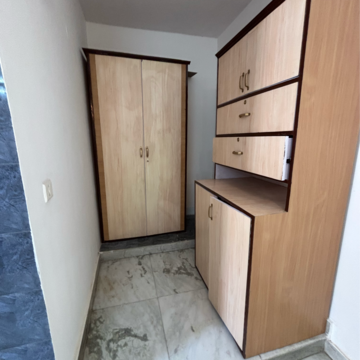Room in 2 BHK Builder Floor at Ansal Plaza Sector-23, Carterpuri Village – for Rent