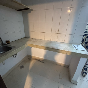 Team Area in 1 RK Builder Floor at Sector 23a – for Rent