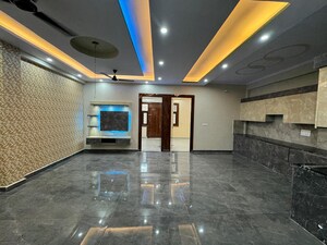 2 BHK Builder Floor For Sale in Akanksha Apartments Govindpuram, Govindpuram