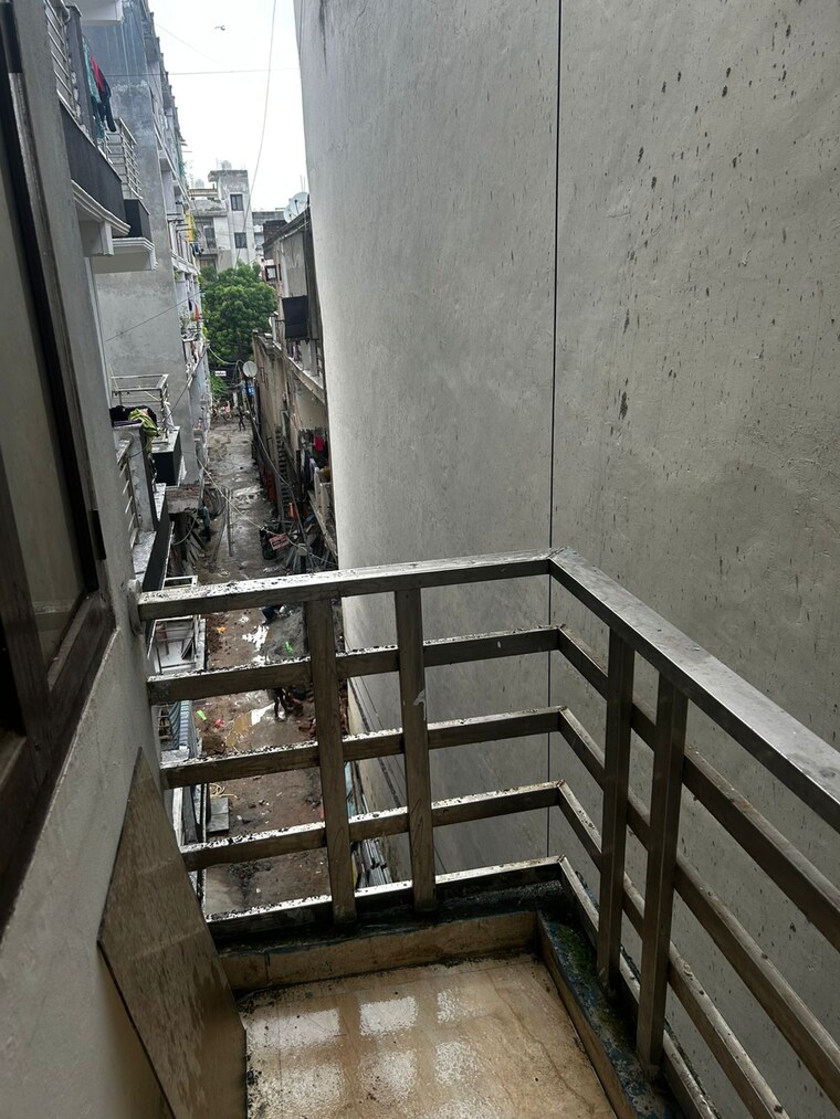 undefined, ignou road 1 Bedroom 450 Sq.Ft. Builder Floor In Ignou Road Delhi 9028500