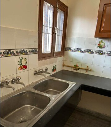 Kitchen in 2 BHK Builder Floor at Sector 37 – for Rent