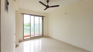 Room in 2 BHK Apartment at Rambaug CHS Andheri East, Andheri East – for Rent