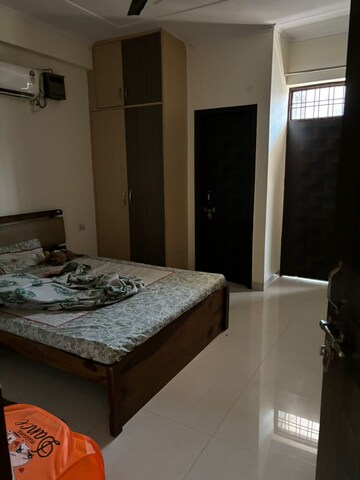 Bedroom in 3 BHK Builder Floor at Milestone 32nd Avenue, Sector 15 – for Rent