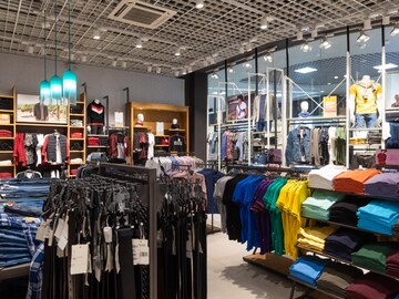Gym in  Shop at Uniwest Hub, Sector 22d Yamuna Expressway – for Sale