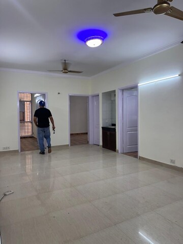 3 BHK Apartment For Rent in Raheja Teachers Apartments, Sector 31