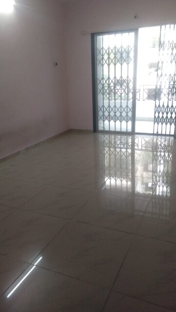 Room in 1 BHK Apartment at Sun City, Sinhagad Road – for Rent