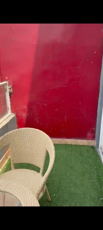 Furnished Amenities in Studio Apartment at Gaur City Center, Sector 4 Greater Noida – for Sale
