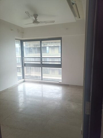 Room in 3 BHK Apartment at Shanti Sadan Apartment, Vile Parle West – for Rent