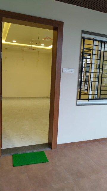 Room in 2 BHK Apartment at Manewada – for Rent