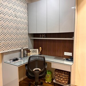 Team Area in 3 BHK Apartment at Kanchanjunga Apartments, Sector 56 – for Sale