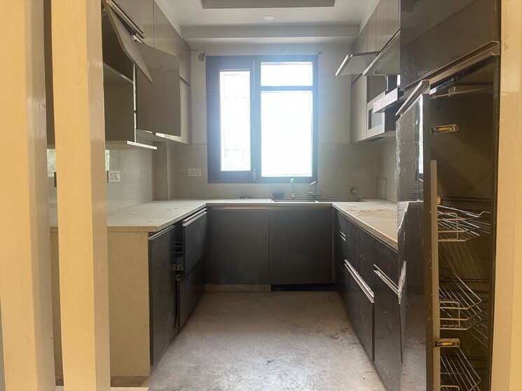 Kitchen, navbharat-apartments 3 Bedroom 1450 Sq.Ft. Apartment In Paschim Vihar Delhi 9028570