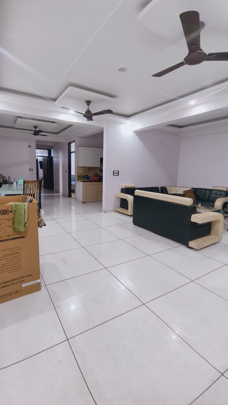 Living Room, sector 30 4 Bedroom 2500 Sq.Ft. Builder Floor In Sector 30 Gurgaon 9028576