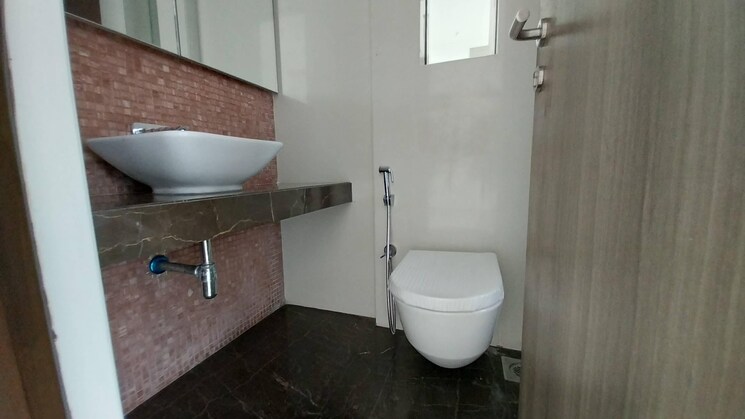 Bathroom, lodha-the-park 3 Bedroom 1561 Sq.Ft. Apartment In Worli Mumbai 9028646