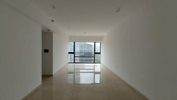 Room in 3 BHK Apartment at Lodha The Park, Worli – for Sale