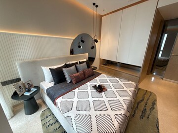 Team Area in 3 BHK Apartment at Lodha World View, Worli – for Sale