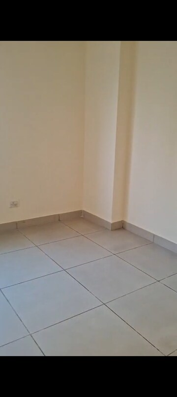 2 BHK Apartment For Rent in Panchsheel Greens, Sector 16 Greater Noida