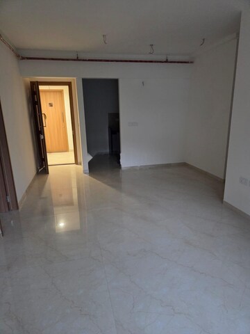 Room in 3 BHK Apartment at Godrej Urban Park, Chandivali – for Rent