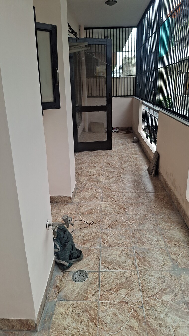 undefined, sector 40 3 Bedroom 2475 Sq.Ft. Builder Floor In Sector 40 Gurgaon 9028721