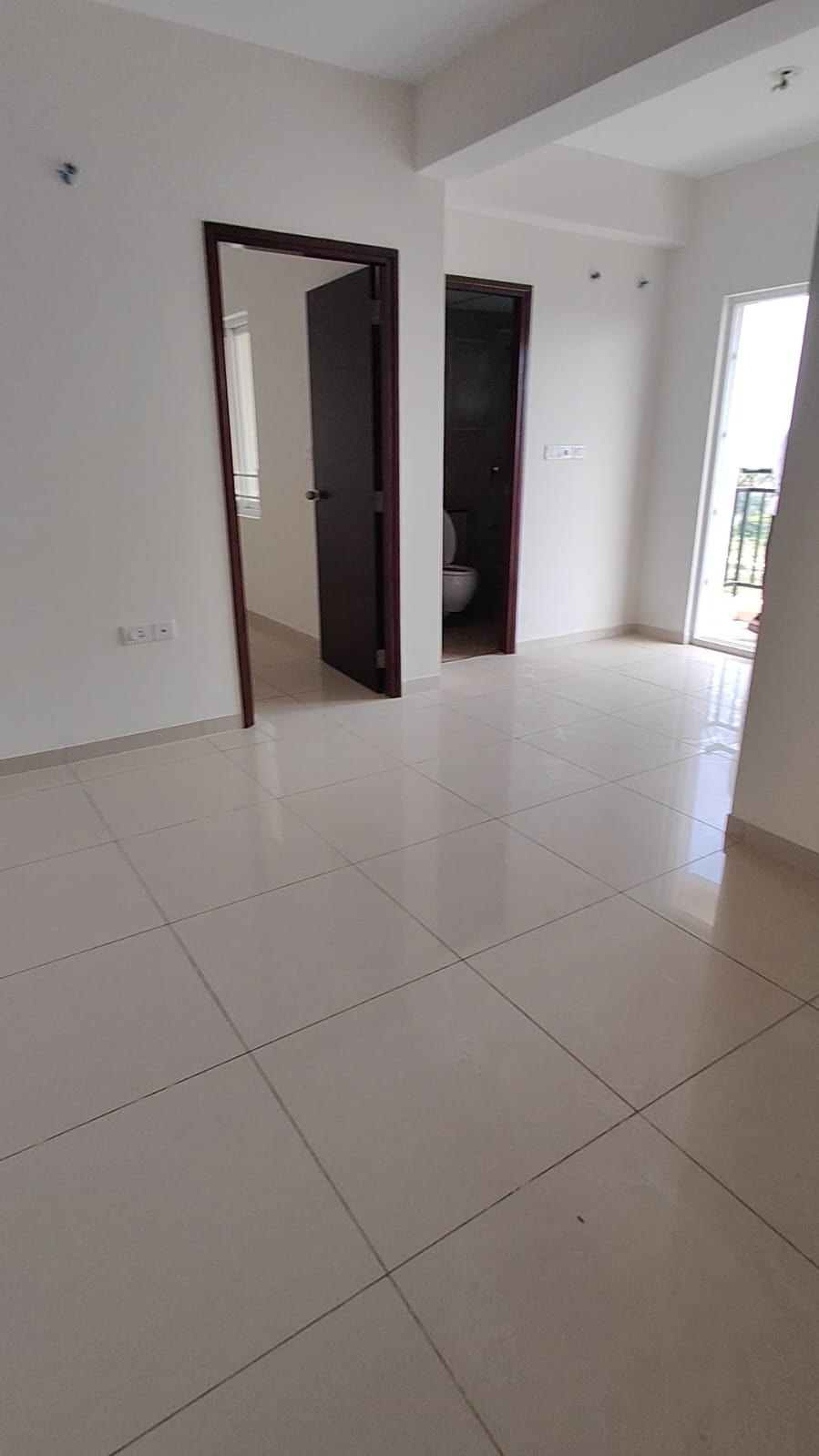 2 BHK 940 Sq.Ft. Apartment in Provident Neora