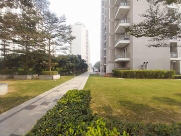 4 BHK Apartment – Garden View at DLF Ultima Phase II, Sector 81 - for Sale
