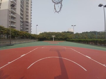 Swimming Pool in 4 BHK Apartment at DLF Ultima Phase II, Sector 81 – for Sale