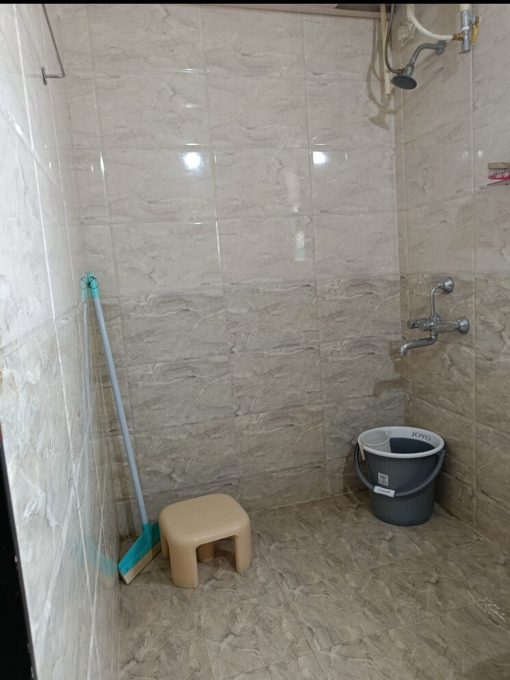 Bathroom, rohan-yogi-park 3 Bedroom 1200 Sq.Ft. Apartment In Baner Pune 9028815