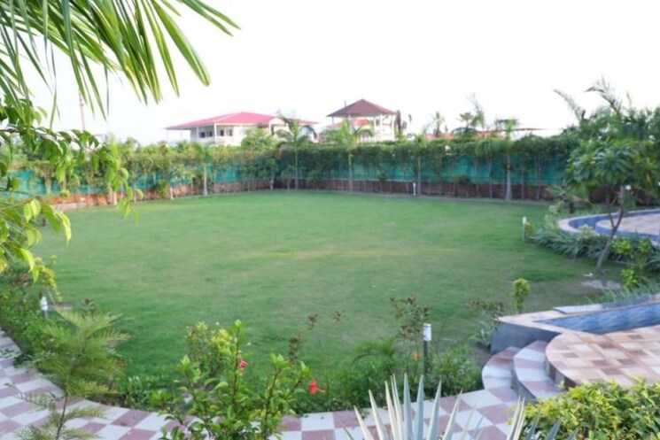 undefined, sector 150  1600 Sq.Yd. Plot In Sector 150 Noida 9028818