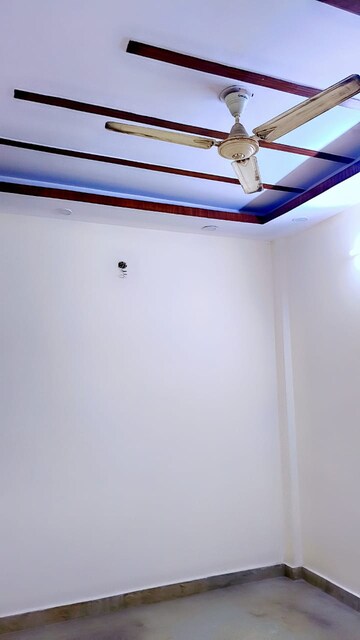 Furnished Amenities in 1 BHK Builder Floor at Govindpuri – for Sale