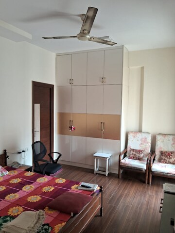 Bedroom in 3 BHK Apartment at Mahagun Moderne, Sector 78 – for Rent