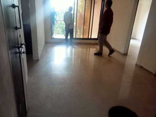 2 BHK + Extra Room Apartment For Rent in Mukund Ritu