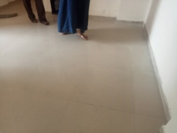 Room in 2 BHK Apartment at Mukund Ritu, Mira Road – for Rent
