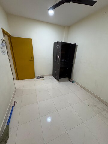 Furnished Amenities in 1 BHK Apartment at Omkar The Residences, Chembur – for Rent