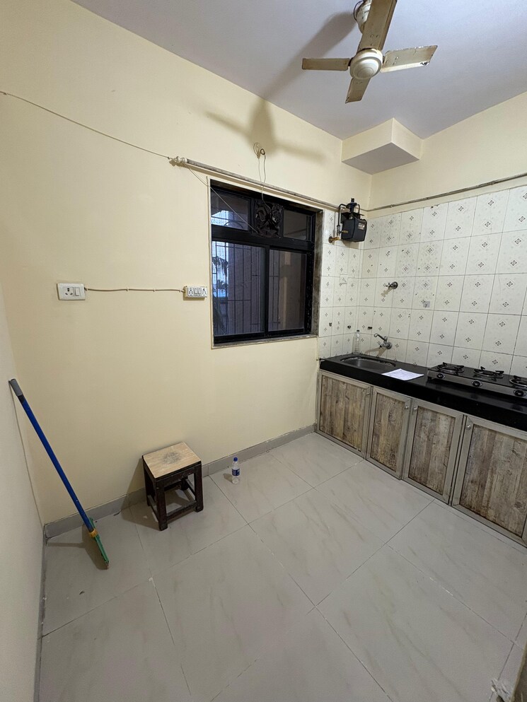 Living Room, tara-gagan-chs 1 Bedroom 350 Sq.Ft. Apartment In Tilak Nagar Mumbai 9028905