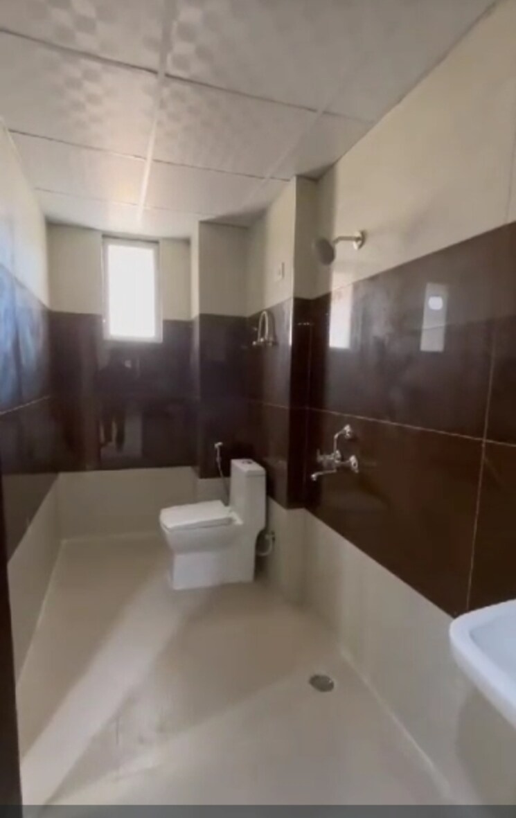 Attached Bathroom, raj nagar extension 4 Bedroom 240 Sq.Yd. Builder Floor In Raj Nagar Extension Ghaziabad 9028932