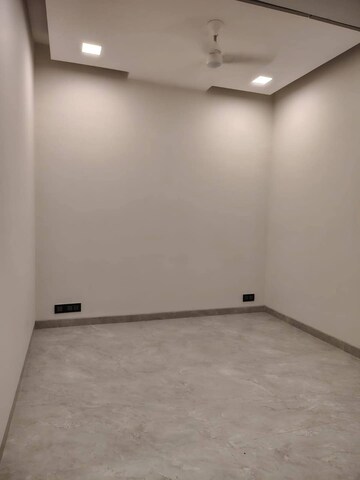 Room in 1 BHK Apartment at Kailash Tower Nalasopara, Nalasopara East – for Rent