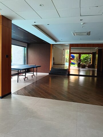  2 BHK Apartment at Chandak Cornerstone, Worli – for Rent