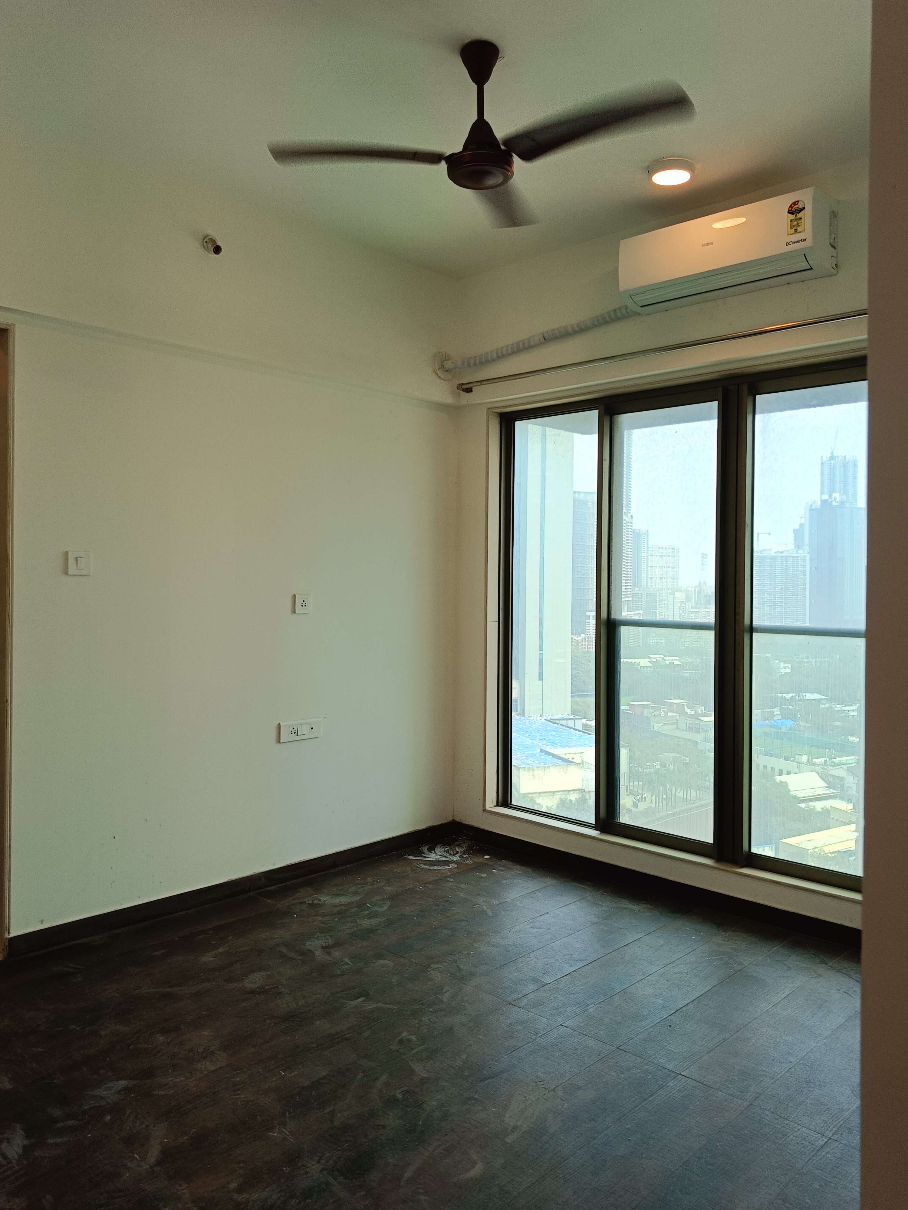 2 BHK Apartment For Rent in Chandak Cornerstone